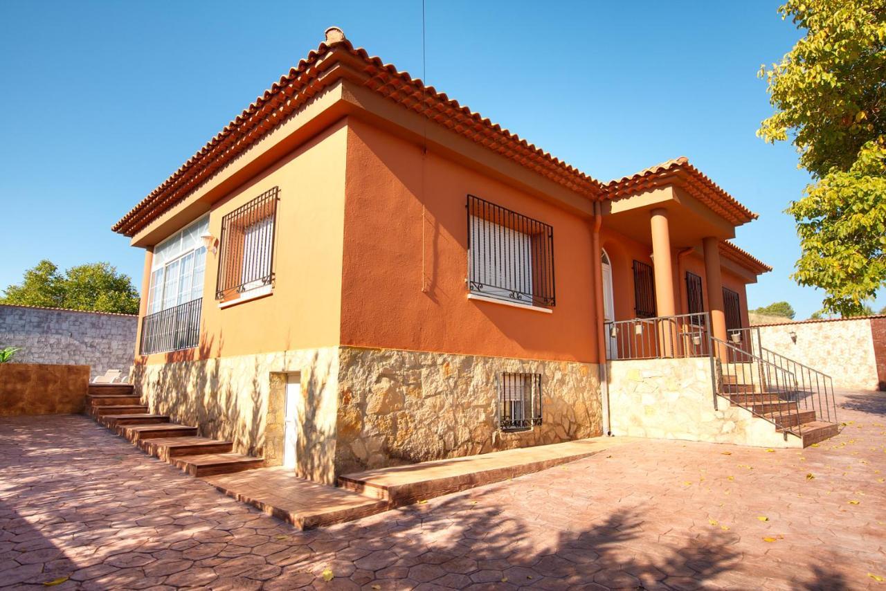 Cuencaloft Villa Del Tio Tomarro 비얄바 데 라 시에라 외부 사진